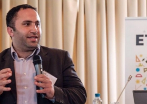 Issa Amro défenseur des droits humains palestinien