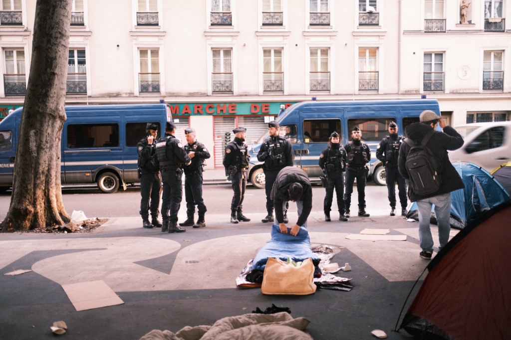 Comment la France viole le principe de non-refoulement