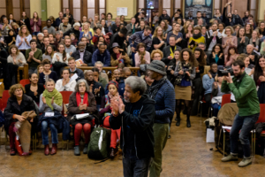 Soirée rencontre débat organisée par Amnesty International France avec Albert Woodfox et Robert King le 15/11/16 à la Bourse du travail de Paris.