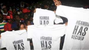 Manifestation après les élections en Gambie 2016