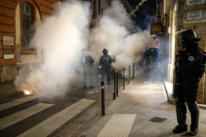 Tear gas and garbage can fires punctuated the demonstration. 3rd demonstration against the "Global Security" law, which article 24 would require the face of the policemen to be blurred in certain circumstances. More broadly, some people are worried about a loss of freedoms and impunity for the police. At the same time, videos highlight police abuses and violences, acts condemned by the president Macron himself. Toulouse (France), November 28, 2020. Photo by Patrick Batard / ABACAPRESS.com