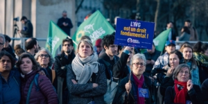 Rassemblement pour célébrer l'inscription de l'avortement dans la Constitution en France
