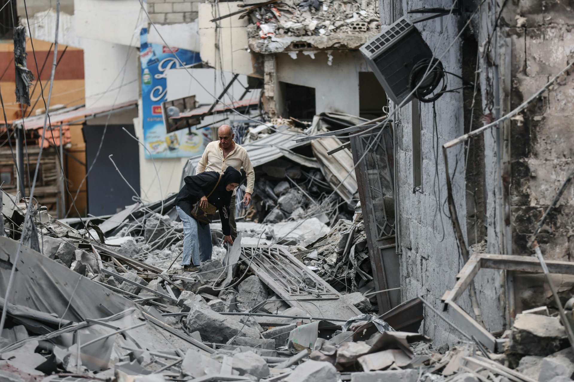 Au Liban, Israël intensifie ses opérations pour déplacer de force la population